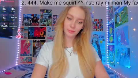 Snapshot of alicemilman chatting on 5, 1, 2025 Alice  online show from 5, 1, 2025