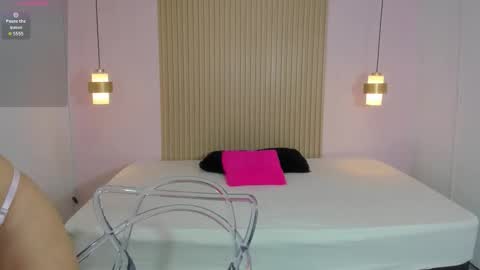 Snapshot of aliceross1 chatting on 17, 1, 2026 AliceRoss online show from 17, 1, 2026