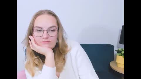 alicesensitive online show from 16, 12, 2025