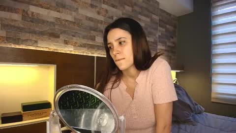 Snapshot of alicewillow chatting on 17, 10, 2025 Alice online show from 17, 10, 2025