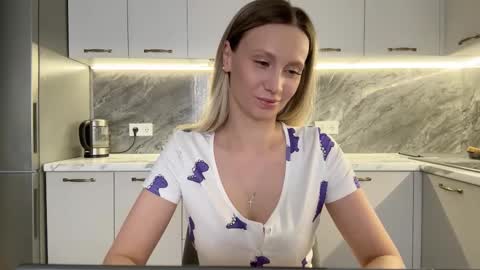 Alice online show from 6, 3, 2025