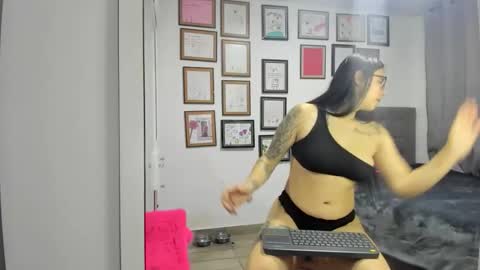Snapshot of alicia_rainbow chatting on 18, 5, 2026 alicia_rainbow online show from 18, 5, 2026