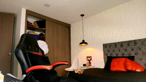 Ali online show from 11, 4, 2026