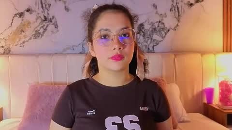 Snapshot of alicialevy chatting on 5, 2, 2026 LUNA online show from 5, 2, 2026