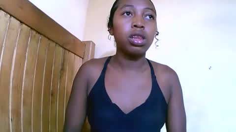 Snapshot of alicianah chatting on 5, 12, 2025 alicianah online show from 5, 12, 2025