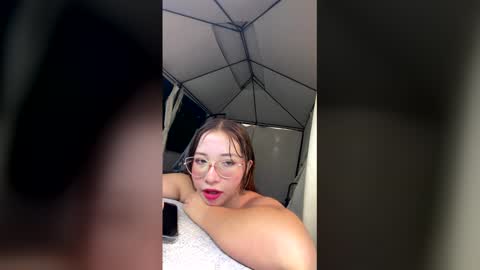 Snapshot of aliciawhite_nt chatting on 31, 5, 2026 Alicia online show from 31, 5, 2026