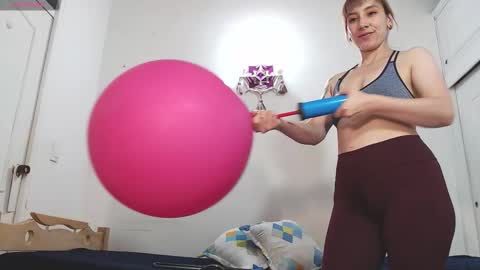 Snapshot of aliciawithe chatting on 20, 2, 2026 Alicia online show from 20, 2, 2026