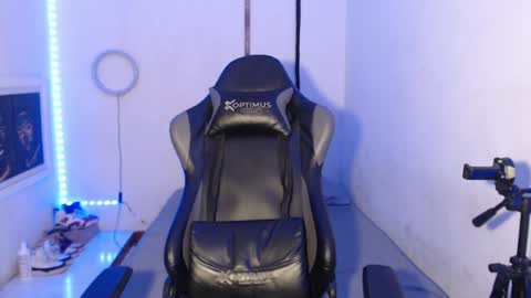 Alid 17 online show from 4, 1, 2025