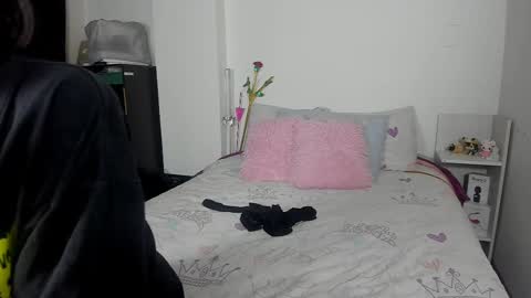 Aiko  Independent Model  online show from 11, 3, 2025