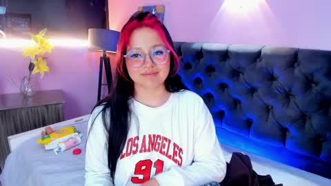 Aliice Blond online show from 5, 6, 2026