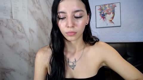 Snapshot of aliice_greco chatting on 4, 3, 2025 Alice online show from 4, 3, 2025