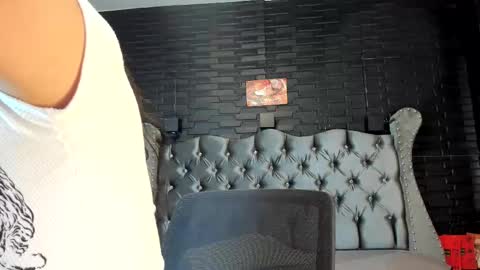 Snapshot of aliice_greco chatting on 28, 9, 2025 Alice online show from 28, 9, 2025