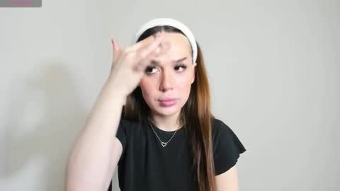 Snapshot of alina_39 chatting on 18, 10, 2025 alina_39 online show from 18, 10, 2025