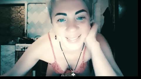 Snapshot of alinafrey_ chatting on 22, 11, 2025 Alina online show from 22, 11, 2025