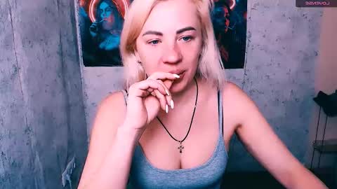 Snapshot of alinafrey_ chatting on 14, 1, 2026 Alina online show from 14, 1, 2026