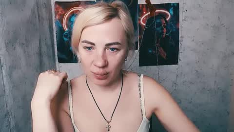 Snapshot of alinafrey_ chatting on 17, 2, 2026 Alina online show from 17, 2, 2026