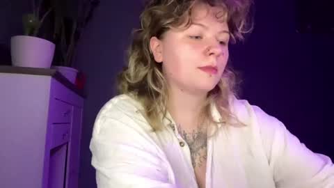 Snapshot of alinahotgirl chatting on 14, 7, 2026 Alina online show from 14, 7, 2026