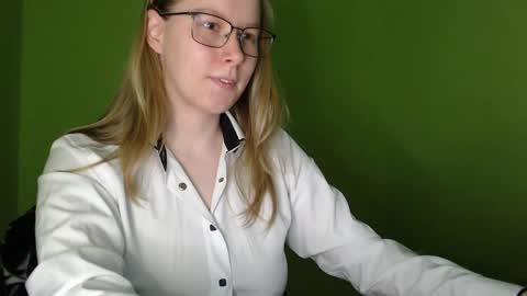 alinasei online show from 20, 5, 2026