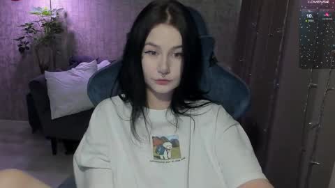 Aline Greeeen online show from 6, 4, 2026