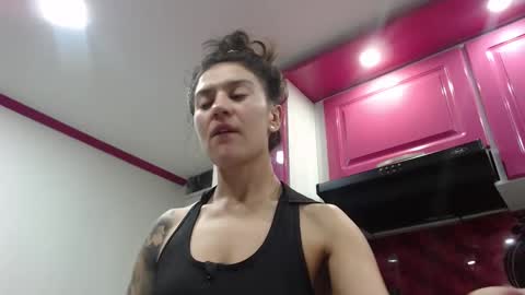 Snapshot of alipetite_ chatting on 1, 5, 2026 alipetite online show from 1, 5, 2026