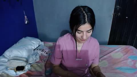 Snapshot of alis_jones__ chatting on 3, 3, 2025 Alis jines online show from 3, 3, 2025