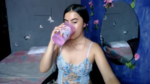 Snapshot of alis_jones__ chatting on 13, 9, 2025 Alis jines online show from 13, 9, 2025