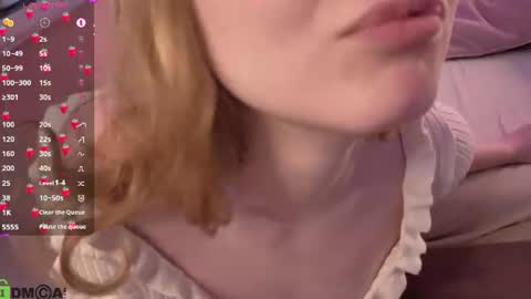 Snapshot of alisa_lesly chatting on 27, 6, 2026 Alisa GMT2 Wen - Sun 10 AM - 4 PM except Monday and Tuesday online show from 27, 6, 2026