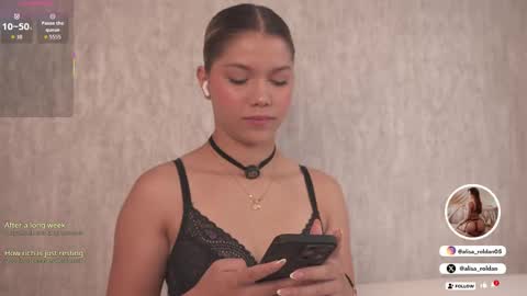     online show from 19, 9, 2025