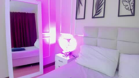     online show from 31, 1, 2025