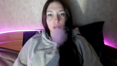 alisaadoll online show from 1, 6, 2026