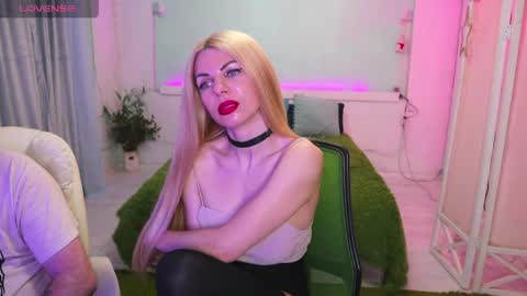 Snapshot of alisaaleks chatting on 16, 4, 2026 Alisa Aleks online show from 16, 4, 2026