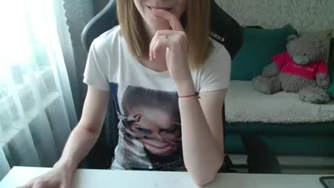 Snapshot of alisarogsx chatting on 22, 5, 2026 AlisaRogsx online show from 22, 5, 2026