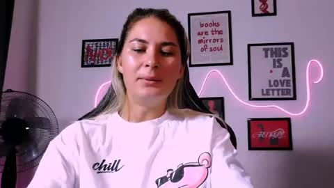 Snapshot of alisarossy chatting on 20, 7, 2026 Alisa online show from 20, 7, 2026