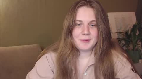 Snapshot of alisaxxxshy chatting on 20, 5, 2026 alisaxxxshy online show from 20, 5, 2026