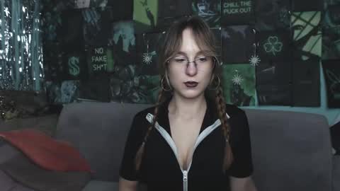 alishakelly online show from 21, 11, 2025