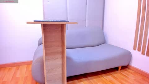           online show from 12, 11, 2025