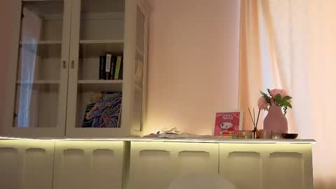 Alisia online show from 13, 3, 2026