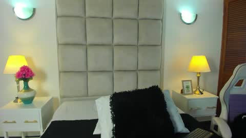 Snapshot of alison__joness chatting on 27, 5, 2026 Alison online show from 27, 5, 2026