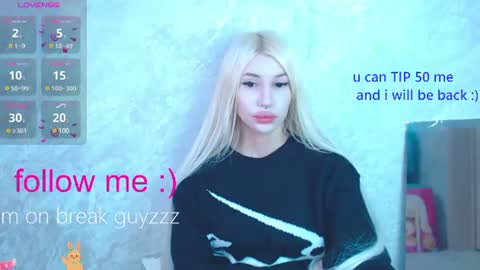 Snapshot of alison_moonlight chatting on 27, 6, 2026 Alison online show from 27, 6, 2026