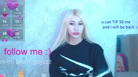 Snapshot of alison_moonlight chatting on 28, 6, 2026 Alison online show from 28, 6, 2026