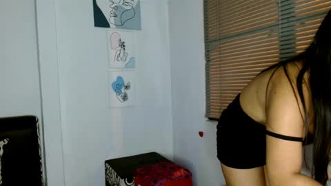 Snapshot of alisonturbay chatting on 3, 5, 2026 Alisonturbay online show from 3, 5, 2026