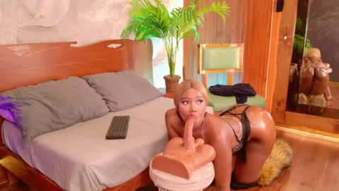 Alison Moon  online show from 14, 7, 2026