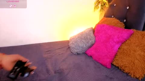 alisse_xx online show from 13, 5, 2026