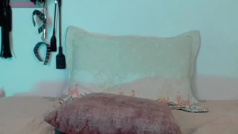 Alisson Beckett online show from 12, 2, 2025