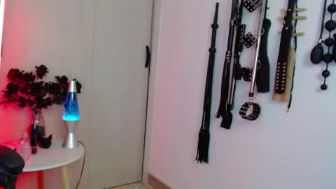 Alisson Beckett online show from 15, 4, 2026