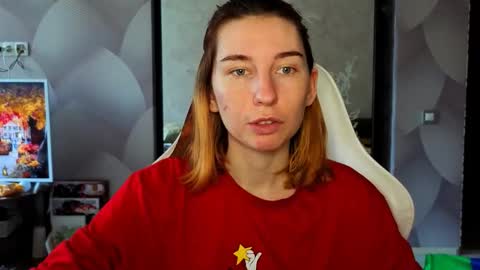 Snapshot of alisun_ chatting on 14, 11, 2025 A L I C E online show from 14, 11, 2025