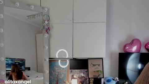Snapshot of alitaangel_ chatting on 14, 7, 2026 A L I T A online show from 14, 7, 2026
