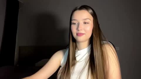 Snapshot of alitalapre chatting on 1, 12, 2025 Annie online show from 1, 12, 2025