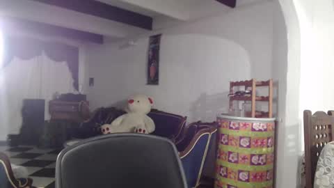 Alix online show from 7, 3, 2025