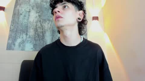 Snapshot of alkimia_tt chatting on 31, 3, 2026 JEFERSON online show from 31, 3, 2026